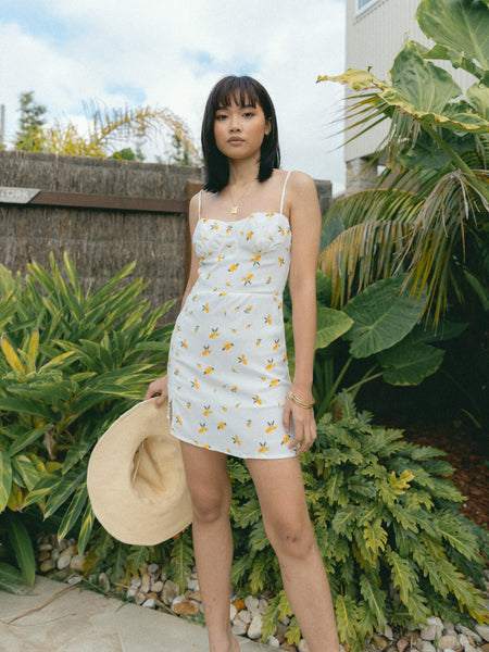 How to Dress for Your Body Type: A Comprehensive Guide